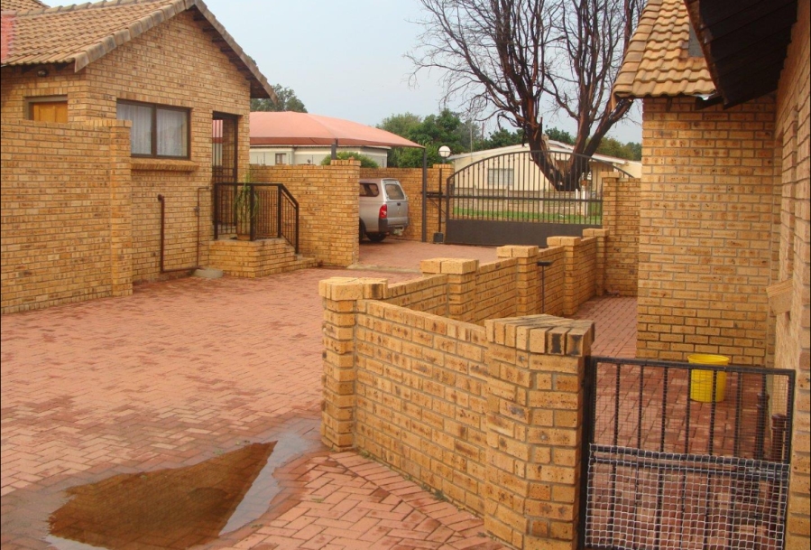 2 Bedroom Property for Sale in Koster North West